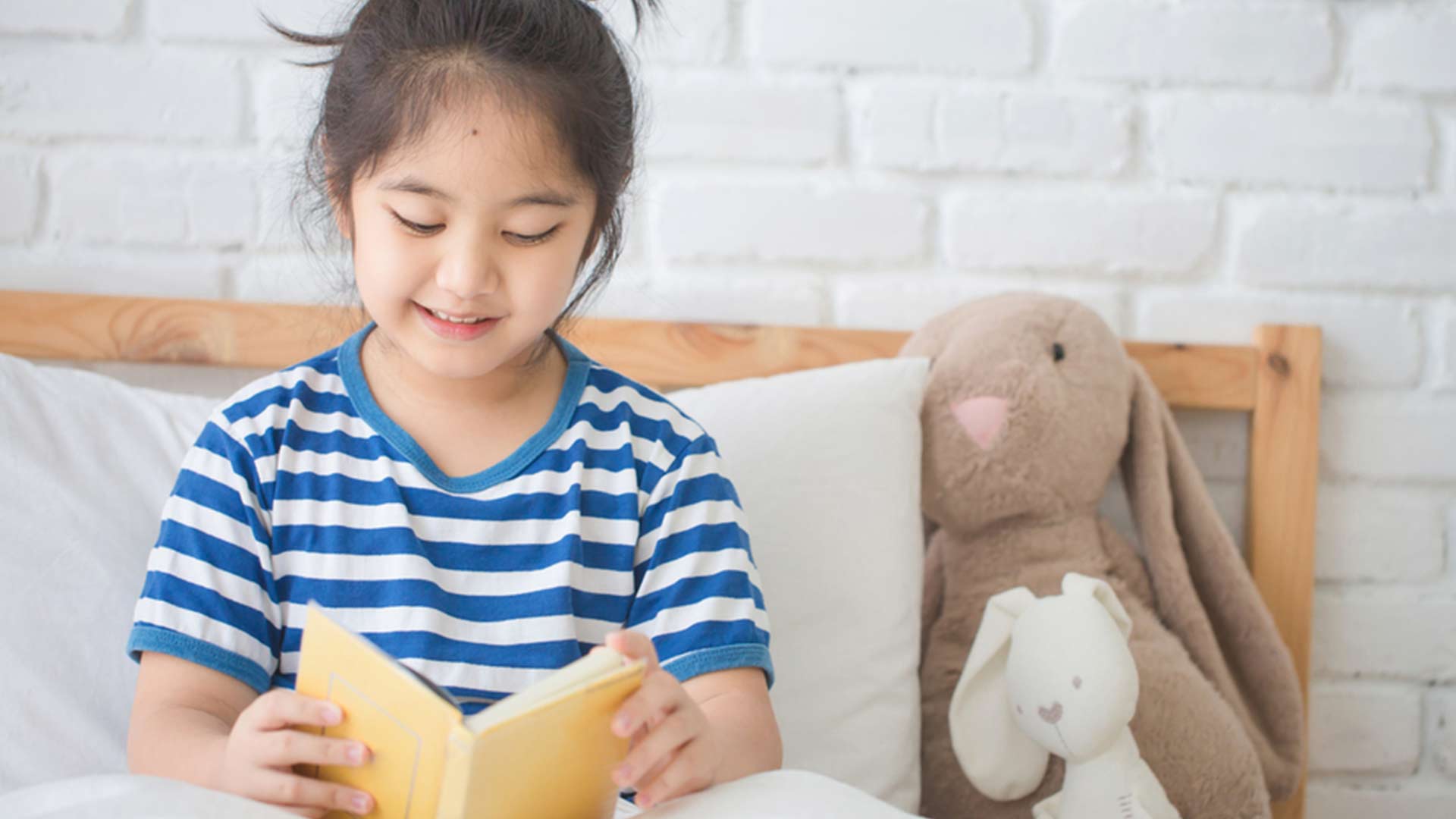 7 Metode Belajar Membaca Anak SD Paling Efektif